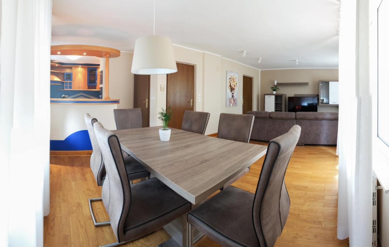 M16 Spacious And Bright Apartment Ljubljana Eksteriør bilde